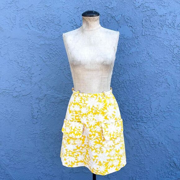 70s Yellow Floral Skirt A-Line Mod Retro Clothing twee - Picture 3 of 7